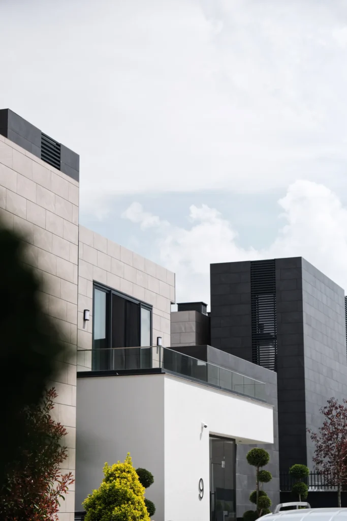 Parla İncek Villaları